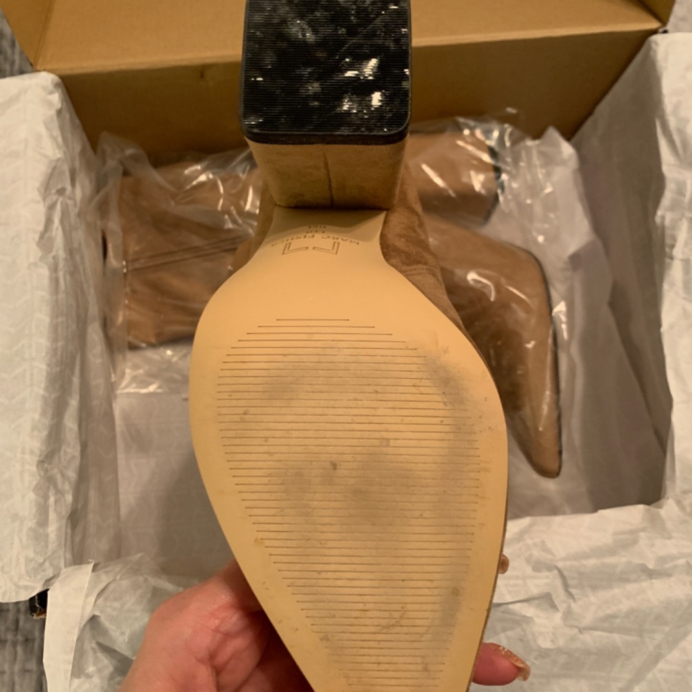 Tan Marc Fisher, Mid Boot - Picture 2 of 4